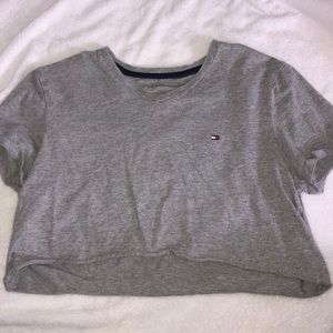 Cropped Tommy Hilfiger Tee Size S